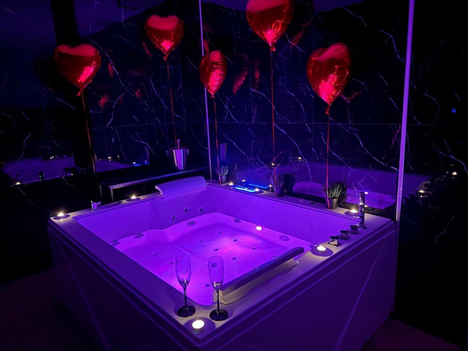 Apartament Z Jacuzzi Na Wylacznosc Dolina Baryczy Zmigrod Экстерьер фото
