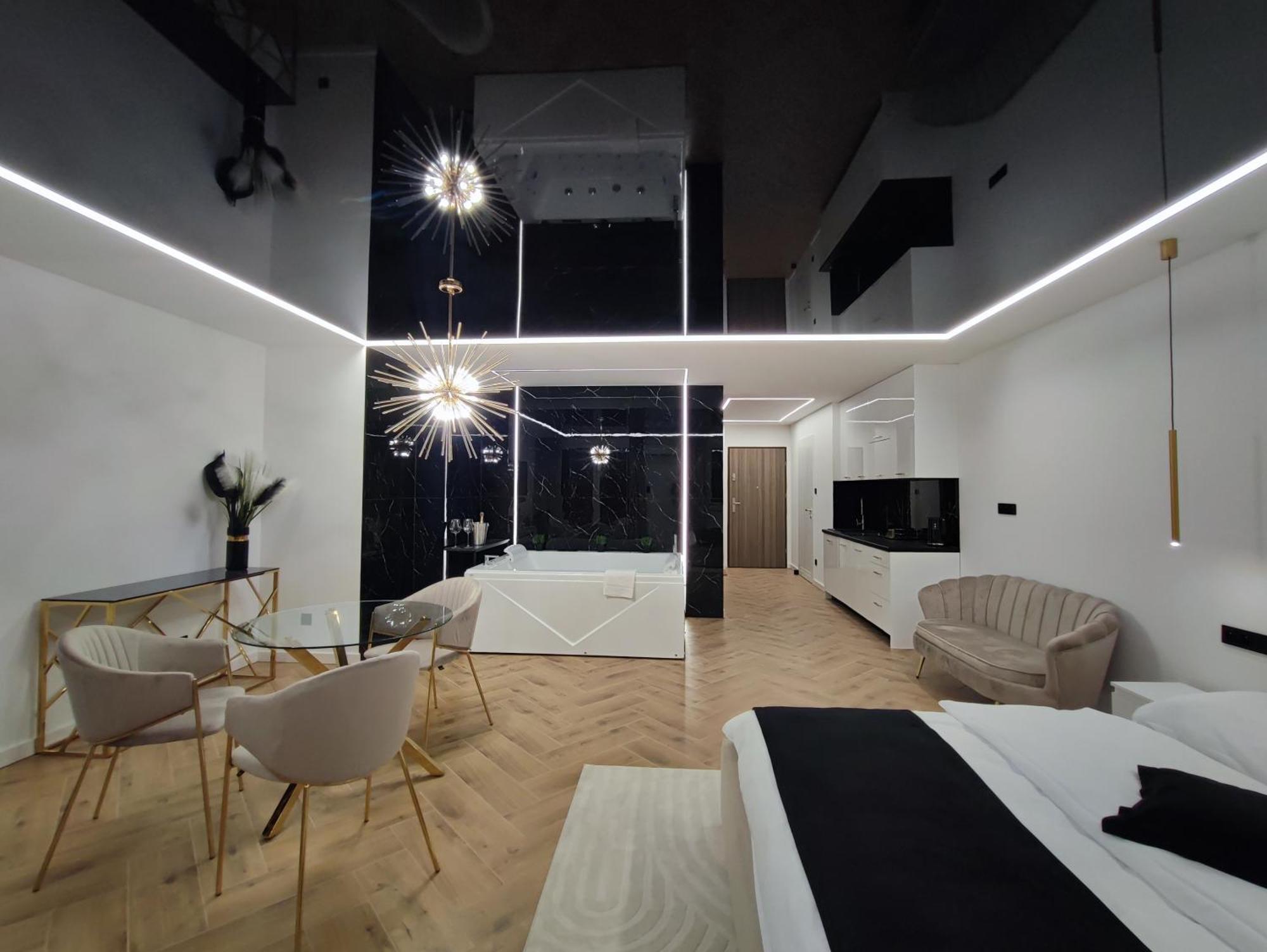 Apartament Z Jacuzzi Na Wylacznosc Dolina Baryczy Zmigrod Экстерьер фото
