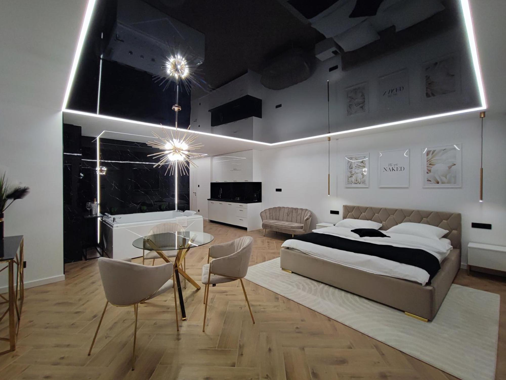 Apartament Z Jacuzzi Na Wylacznosc Dolina Baryczy Zmigrod Экстерьер фото